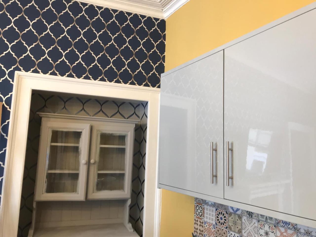 Central City Pad One Bedroom Plus Double Sofabed Bath Ngoại thất bức ảnh
