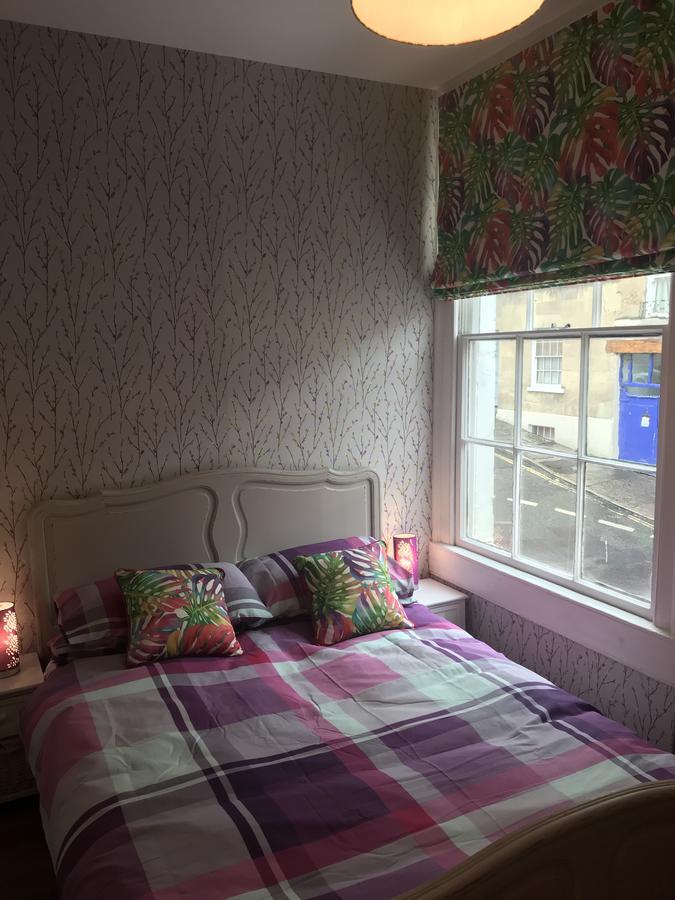 Central City Pad One Bedroom Plus Double Sofabed Bath Ngoại thất bức ảnh