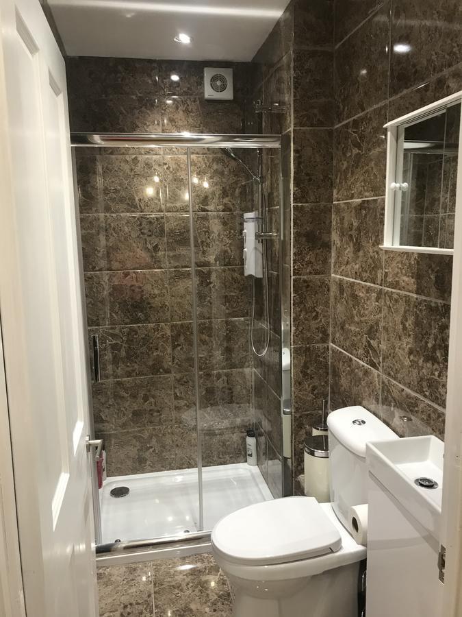 Central City Pad One Bedroom Plus Double Sofabed Bath Ngoại thất bức ảnh